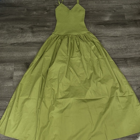 Moon River Nara Contrast Midi Dress - Picture 10 of 15